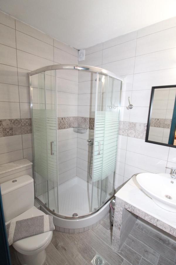 Olive House Apartment เอเลีย ภายนอก รูปภาพ