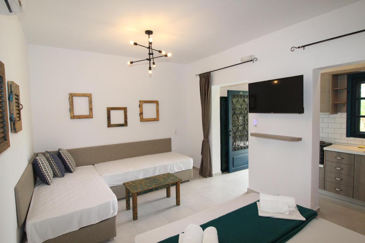 Olive House Apartment เอเลีย ภายนอก รูปภาพ