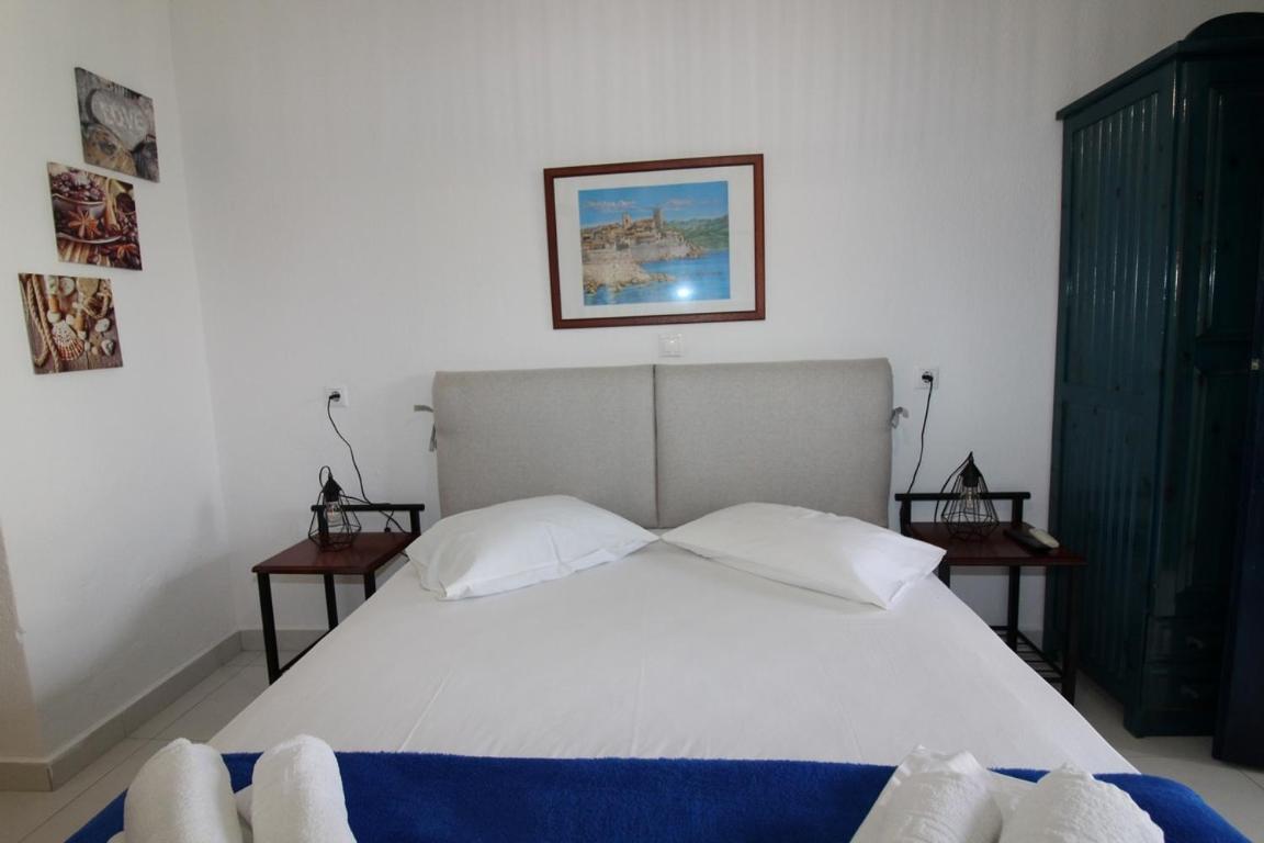 Olive House Apartment เอเลีย ภายนอก รูปภาพ