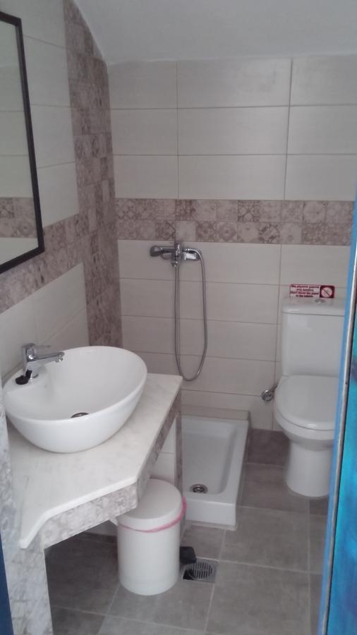 Olive House Apartment เอเลีย ภายนอก รูปภาพ