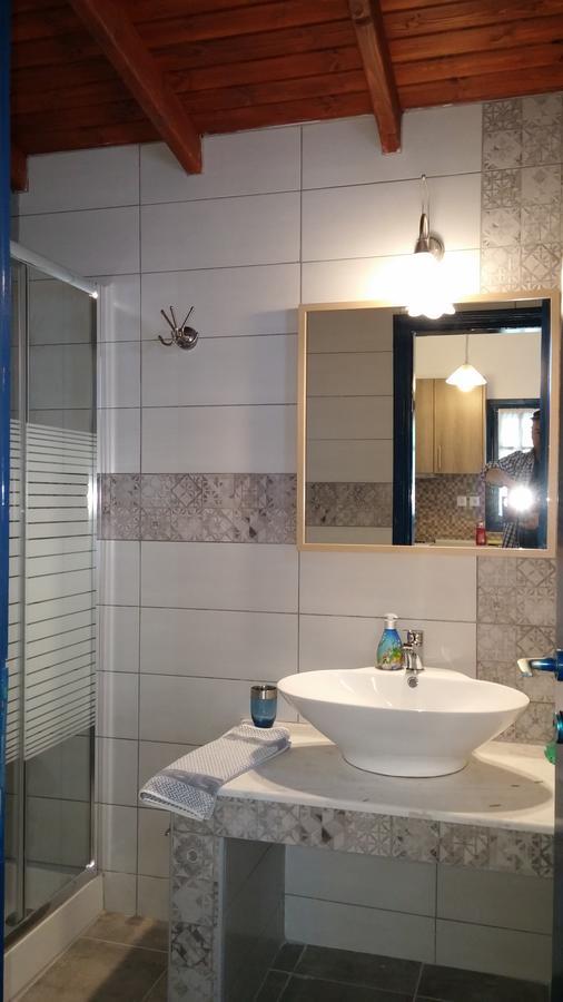 Olive House Apartment เอเลีย ภายนอก รูปภาพ